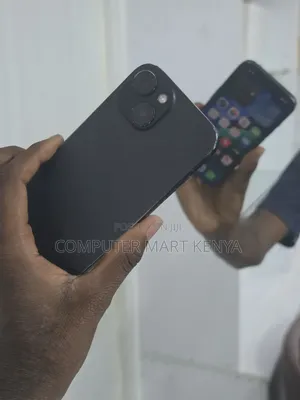 Apple iPhone 15 128GB Nyeusi