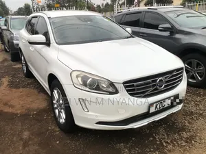 Volvo XC60 3.2 Premier AWD 2013 Nyeupe