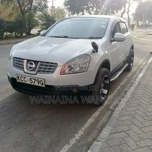 Nissan Dualis 2010 Nyeupe