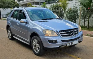 Mercedes-Benz M Class 2009 Bluu