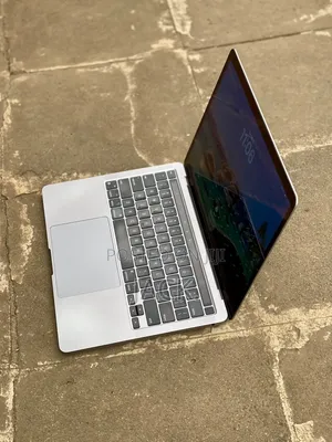 Apple MacBook Pro 2020 M1 16GB RAM 256GB SSD