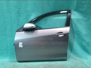 Mlango wa Mbele wa Mazda Axela BLEFP 2010 (Kushoto)