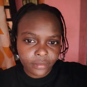 Mtaalamu wa Huduma kwa Wateja na Mauzo