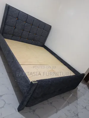 Grey Chester Bed 5x6