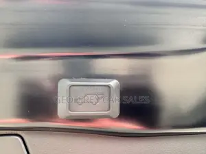 Toyota RAV4 Limited AWD 2020