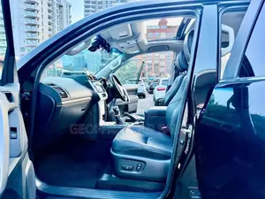 Toyota Land Cruiser Prado TXL 2.8L Diesel 2019