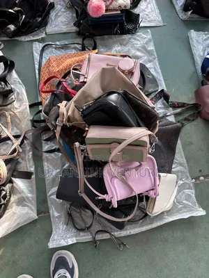 Hand/Sling Bags Bale - 55 Pieces