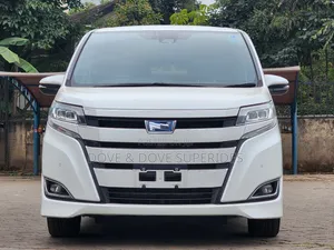 Toyota Noah 2.0 AWD (7 Seater) 2020 Nyeupe