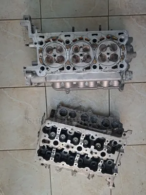 Cylinder Head ya Jeep Grand Cherokee WK2 3.0 Diesel (2011-2013)