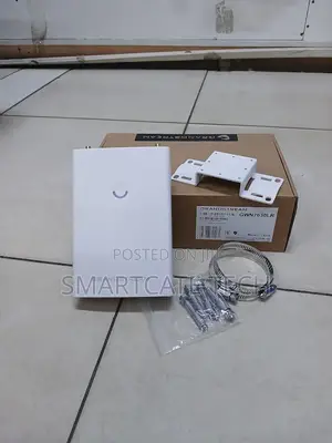 Grandstream GWN7630LR Access Point Nje