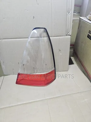 Brand New Tail Light Lens for Subaru Forester SG5 (1st Gen)