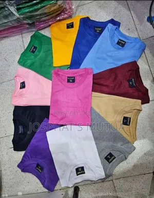 T-Shirt za Round Neck kwa Wingi - Zenye Branded