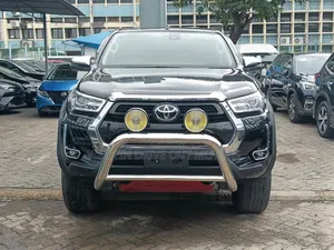 Toyota Hilux Double Cabin 2020