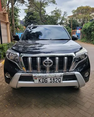 Toyota Land Cruiser Prado 2014 Nyeusi