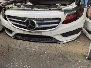 Bampa ya Mbele ya Mercedes W205 (2016-2018)