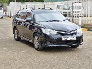 Toyota Corolla Fielder 1.8 Petrol FWD 2012 Nyeusi