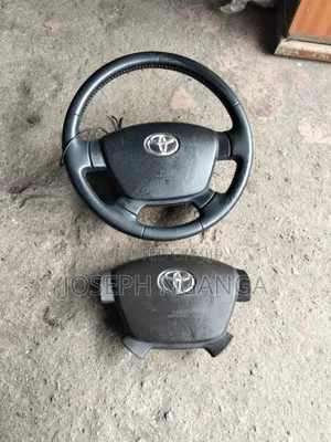 Kitufe cha Uendeshaji cha Toyota Hiace (Kimetumika)