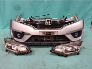 Honda Fit GK4 Nosecut (2016)
