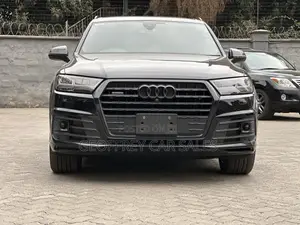 Audi Q7 55 Premium AWD quattro 2019 Nyeusi