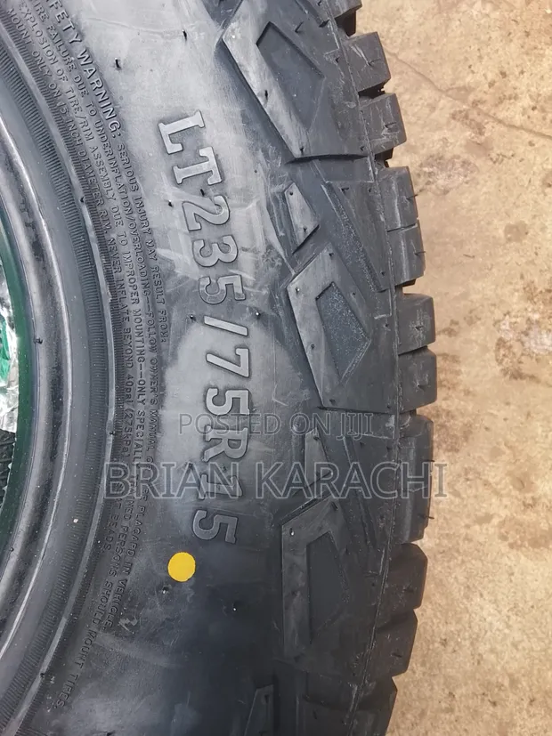 Matairi 235/75R15 Roadcruza - 1