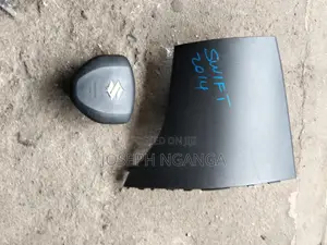 Suzuki Swift Dashboard & Steering Airbag (Iliyo tumika)