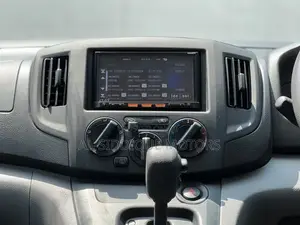 Nissan NV1500 2019 Nyeupe