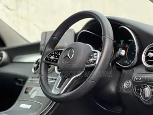 Mercedes-Benz C200 2019 Bluu