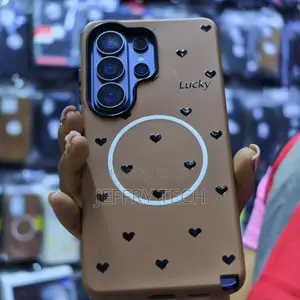 Brown Matte Magnetic Phone Case kwa Samsung S23 Ultra