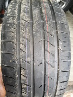 Tairi ya Bearway 275/35ZR22 - Mpya Kabisa