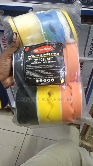 Schneeberg 22pc Polishing Pad Set for Car Care
