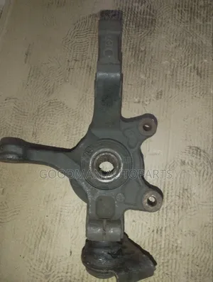 Nissan Note E11 Front Hub (Iliyo tumika)