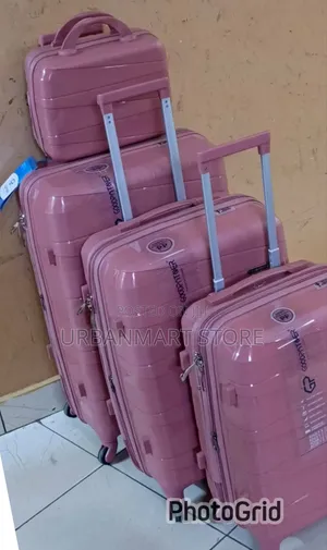 4-in-1 Luxurious Unbreakable Suitcase Set - 4 PCS