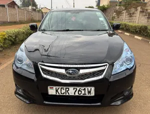 Subaru Legacy 2011 Nyeusi