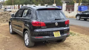 Volkswagen Tiguan 2013 Nyeusi