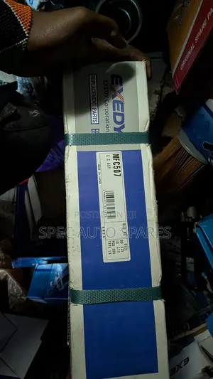 Isuzu FH 215 Pressure Plate - Brand New