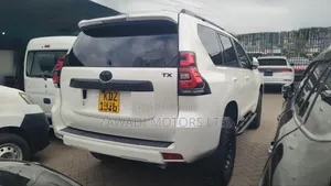 2020 Toyota Land Cruiser Prado 2.7 Nyeupe