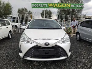 Toyota Vitz 2019 - Fresh Import