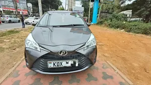 Toyota Vitz 1.0 FWD 5dr 2019 Grey