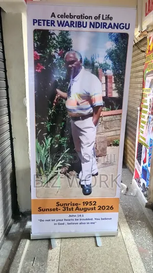 Chapisha Bango la Roll Up la Msingi Finyu kwa Ajili ya Matukio ya Mazishi