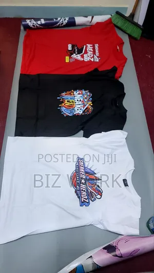 Custom T-Shirt Printing - Round Neck
