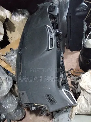Nissan X-Trail NT32 Dashboard