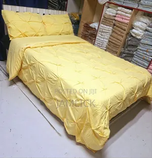 Mustard Pintuck Design Duvet Cover Set