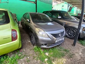 Nissan Latio 1.2 2013 Grey