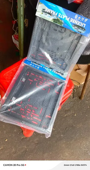 Seti Mpya ya Holder za Namba za Gari za Carbon Fiber Style