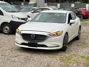 Mazda Atenza 2019