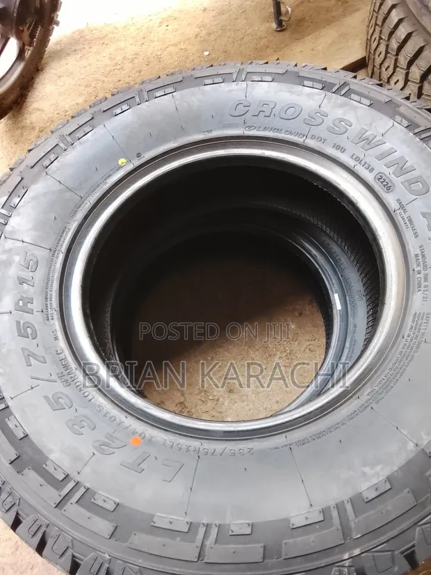 Tairi Mpya Linglong Crosswind 235/75R15C - 1