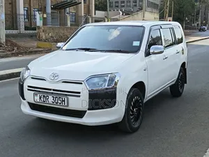Toyota Succeed 2018 Nyeupe