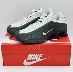 Nike Shox Viatu vya Wanaume