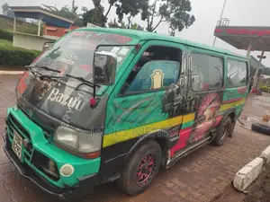 Toyota HiAce 2001