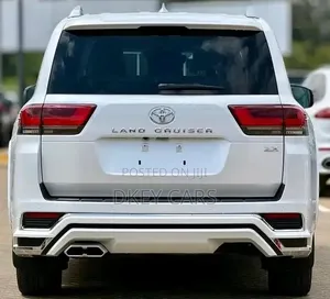 2023 Toyota Land Cruiser ZX